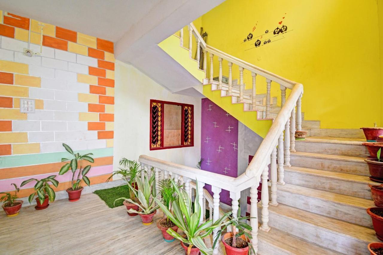 Spot On 81220 New Asha Hotel Puri Exterior foto
