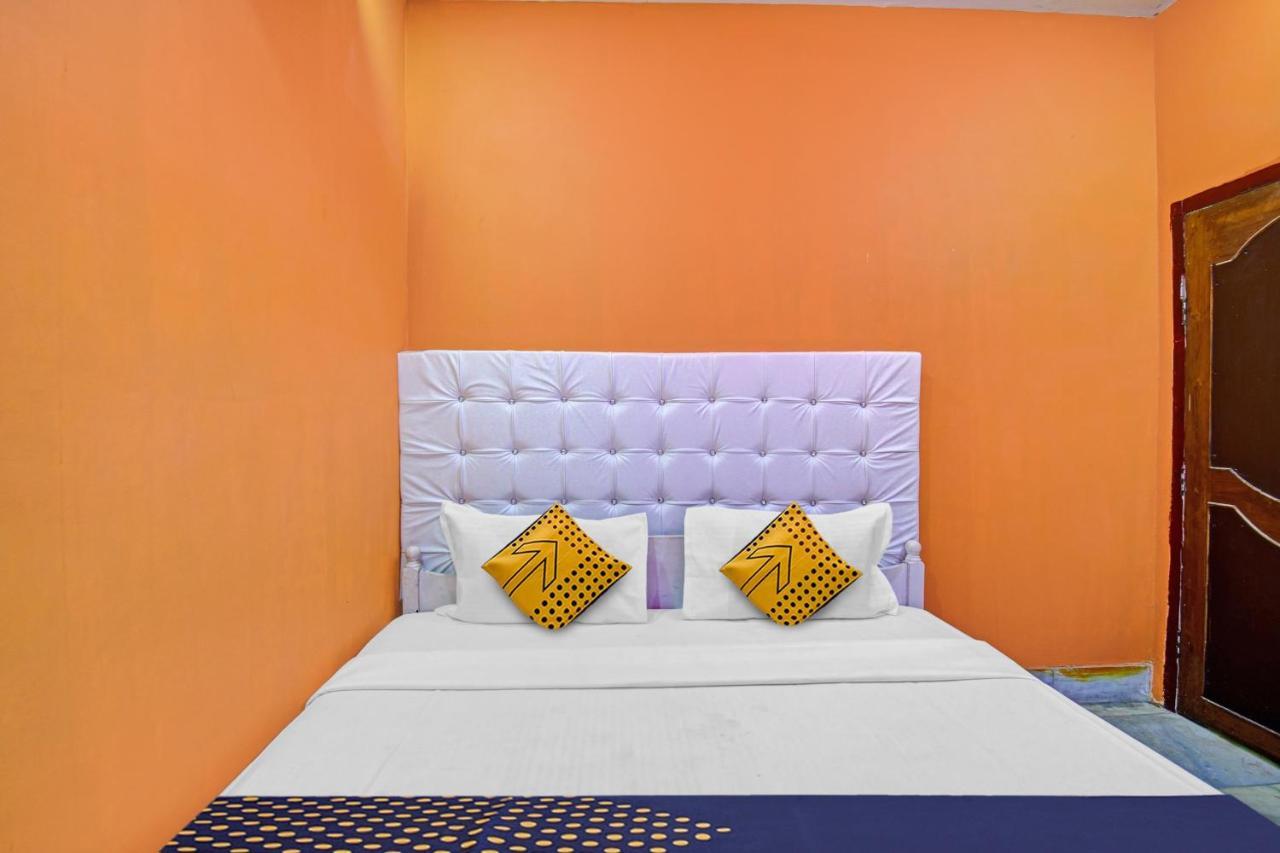 Spot On 81220 New Asha Hotel Puri Exterior foto